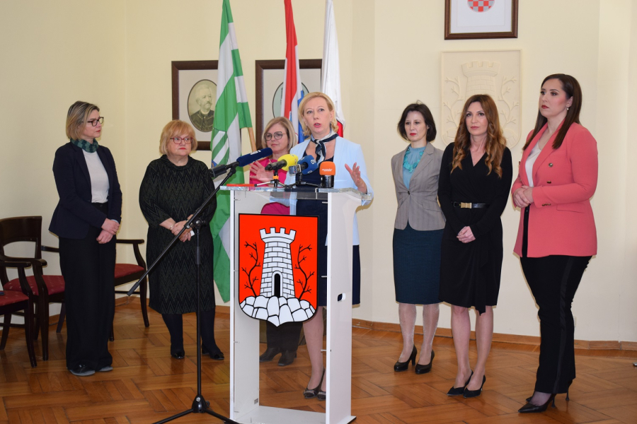 Saborska zastupnica Reformista Natalija Martinčević sudjelovala je na konferenciji za medije pod nazivom "Ni jedna nije sama!"