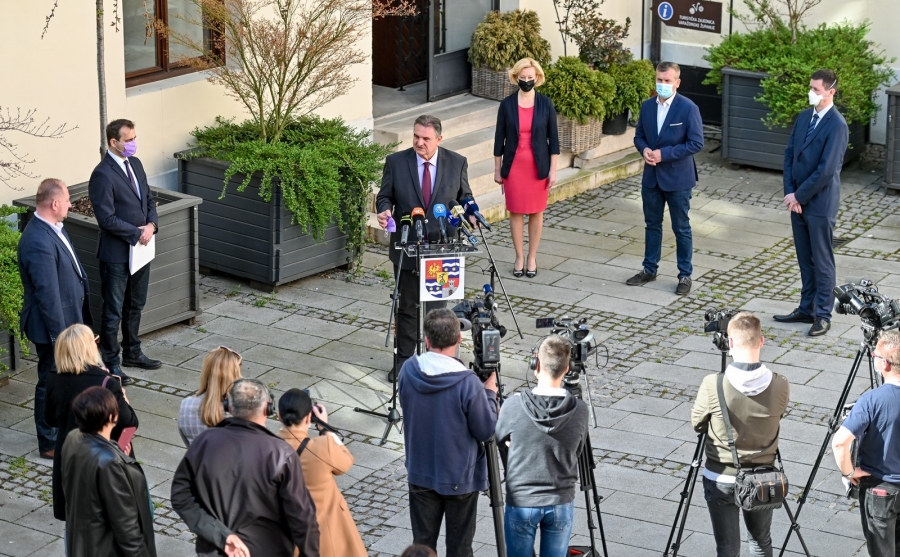 Novi Centralni operacijski blok u Općoj bolnici Varaždin bit će izgrađen i opremljen EU novcem, župan Čačić: Ovo je povijesni projekt!