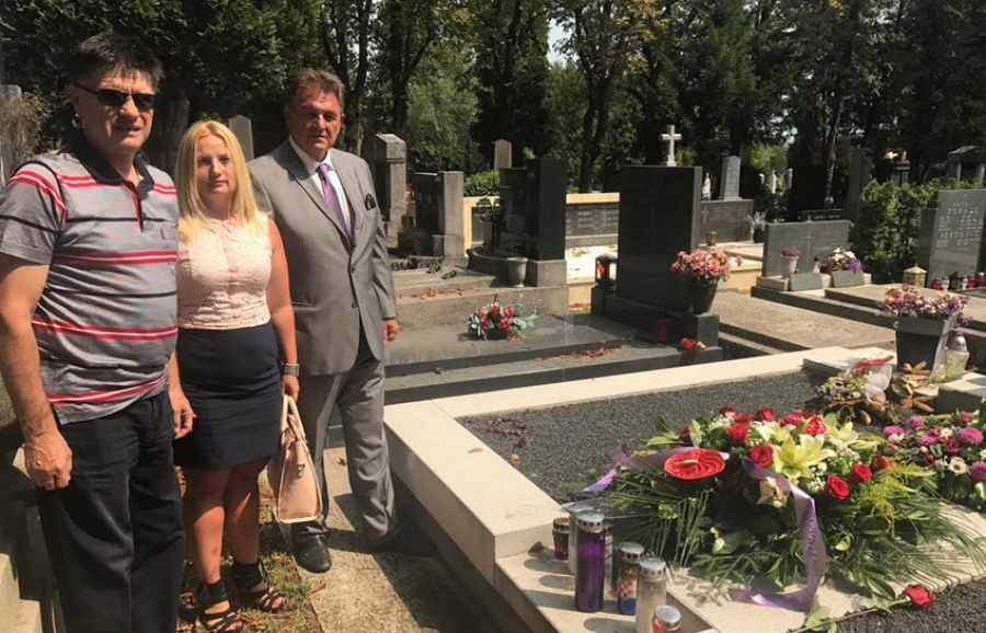 Reformisti položili vijenac na grob dr. Savke Dabčević-Kučar