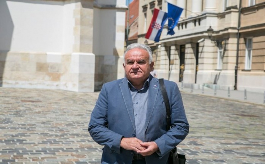 Dumbović zaustavio ukidanje razrednog odjela u Srednjoj &scaron;koli Petrinja