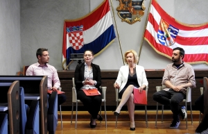 U Županijskoj palači održana panel rasprava EU za mlade &ndash; prednosti i nedostaci