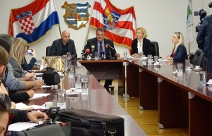 Varaždinska županija dobila presudu protiv države za JPP, Čačić: Svaki mjesec bacaju novac za 1 područnu &scaron;kolu