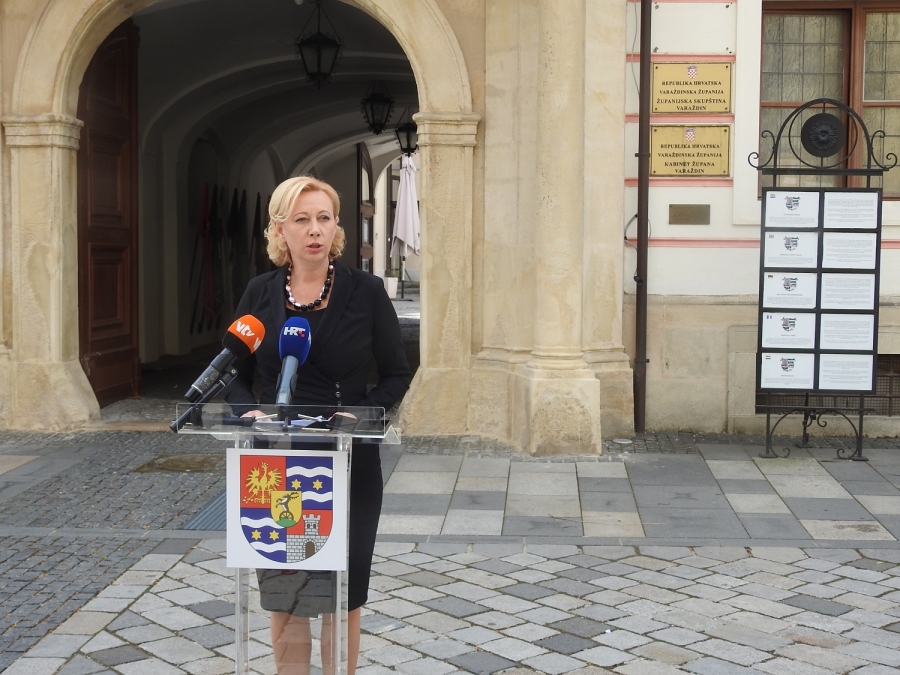 Gradonačelnik Čehok zabranio održavanje Županijskog placa na Franjevačkom trgu, no on će se ipak održati i to u atriju Županijske palače