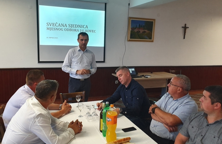 Svečanom sjednicom u Mjesnom odboru u Jalkovcu obilježen je Dan Mjesnog odbora i blagdan Sv. Ane, za&scaron;titnice braka i obitelji