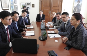 Župan Čačić sa suradnicima održao radni sastanak s korejskim investitorima: ne želimo i ne smijemo vi&scaron;e razgovarati o cijeni radne snage koja je ispod 1000 eura