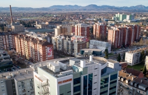 Dok Čehoku niču antene u centru Grada, Županija ih miče