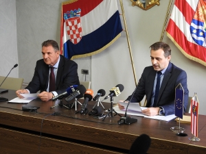 Varaždinska županija od nacionalnog Stožera traži otvaranje određenih obrta i trgovina koji ne predstavljaju rizik; Vugrin upozorava: nemojte ignorirati moguće simptome!