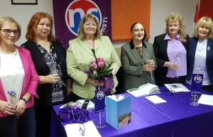Interesni odbor žena Gradske organizacije Varaždin organizirao je pjesničku večer