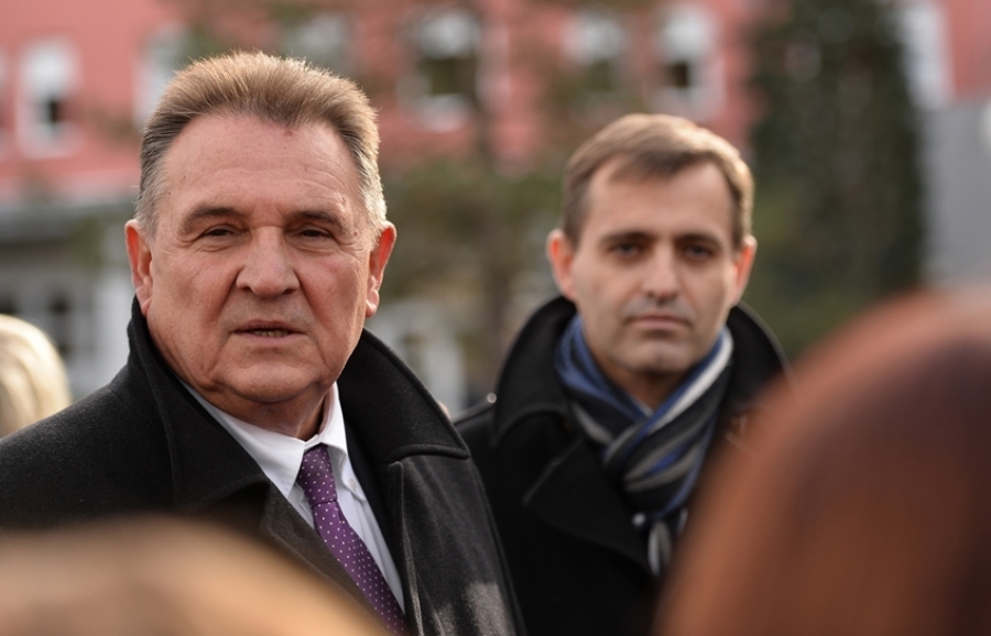 U Opću bolnicu Varaždin stigao uređaj za magnetsku rezonanciju (MR) Pristigla po&scaron;ta 	x